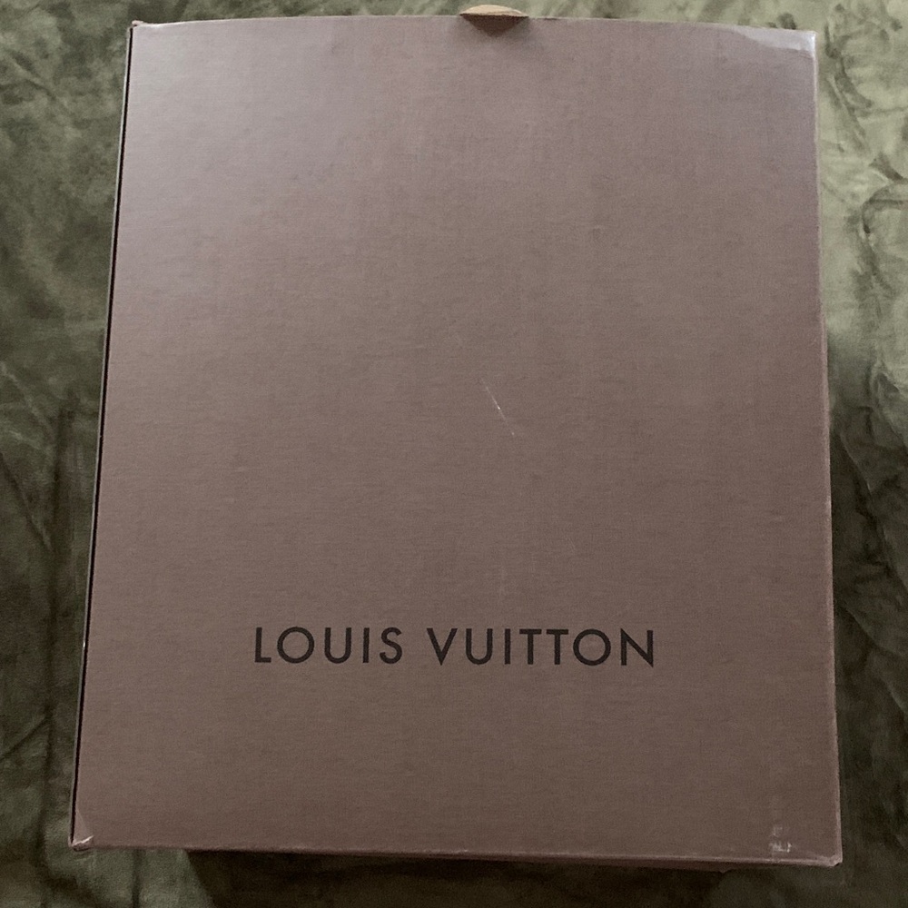 Authentic Louis Vuitton Classic Brown Packaging (BOX ONLY)